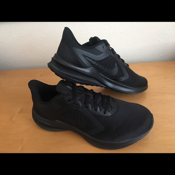 Men’s Nike - Picture 2 of 6